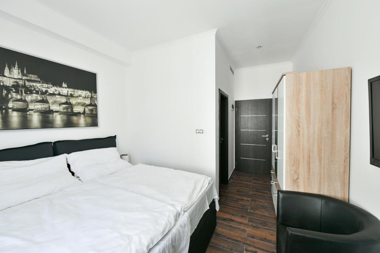 Apartmany Na Namesti 85 Йндрихув Храдец Екстериор снимка