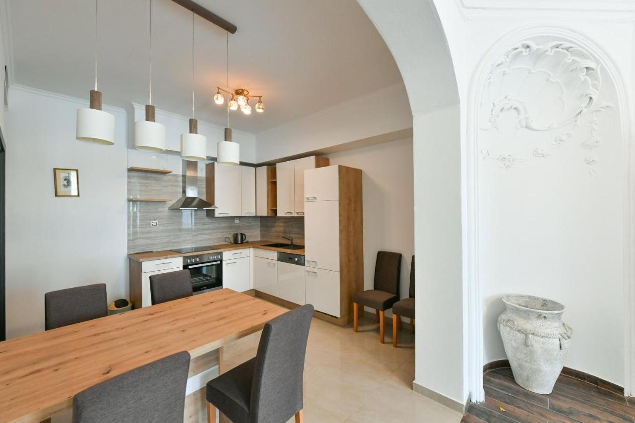 Apartmany Na Namesti 85 Йндрихув Храдец Екстериор снимка