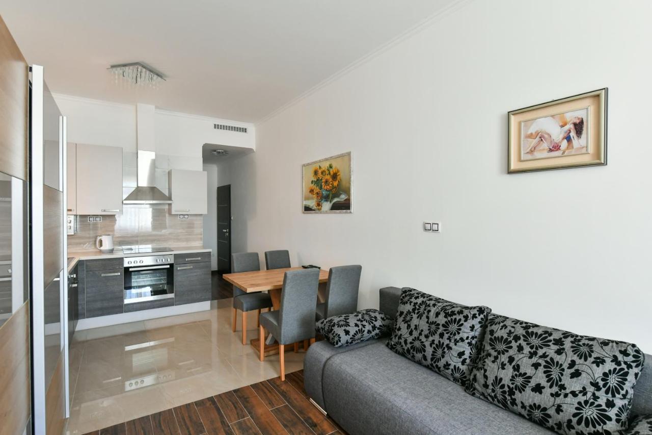 Apartmany Na Namesti 85 Йндрихув Храдец Екстериор снимка