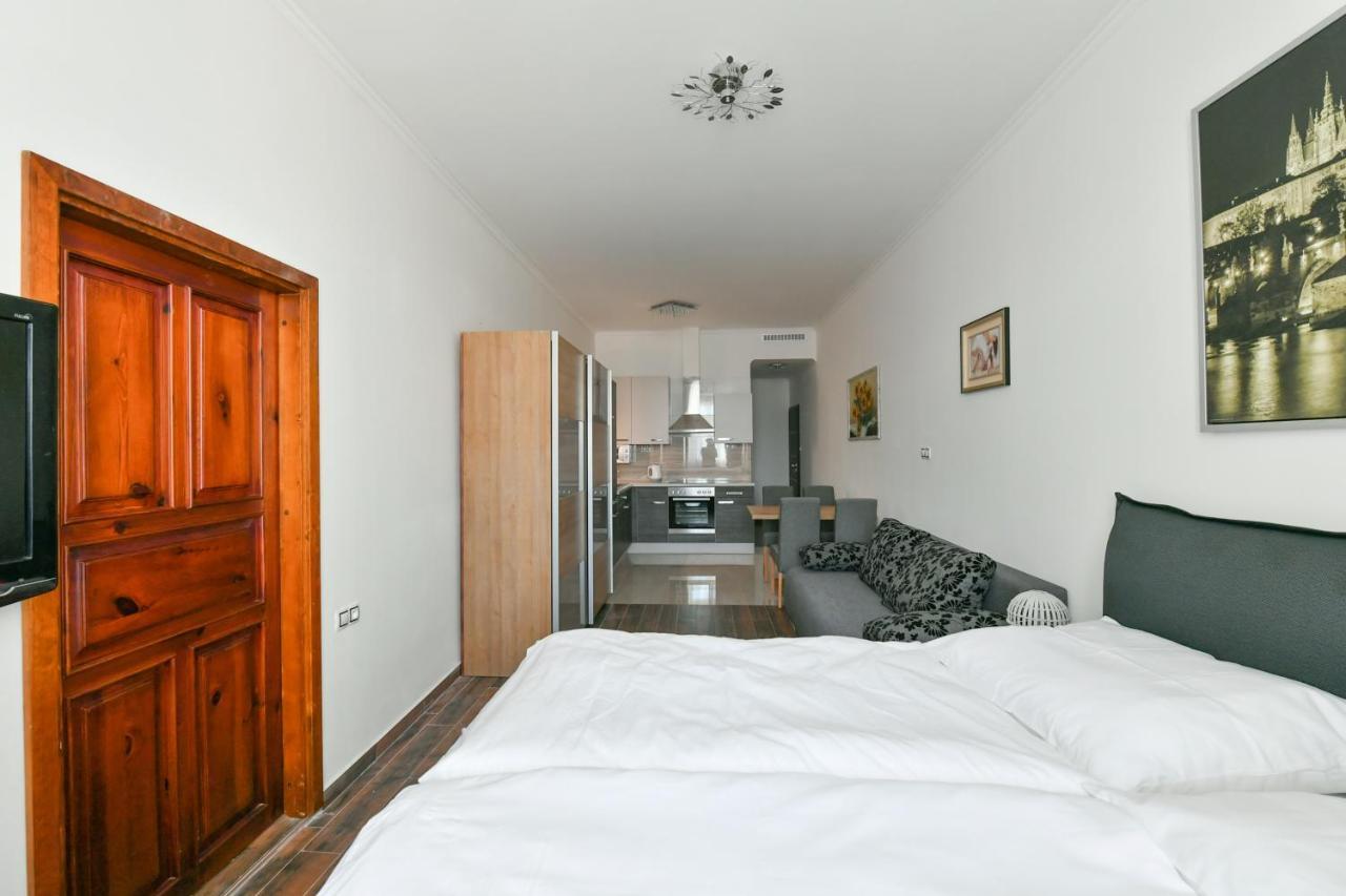 Apartmany Na Namesti 85 Йндрихув Храдец Екстериор снимка