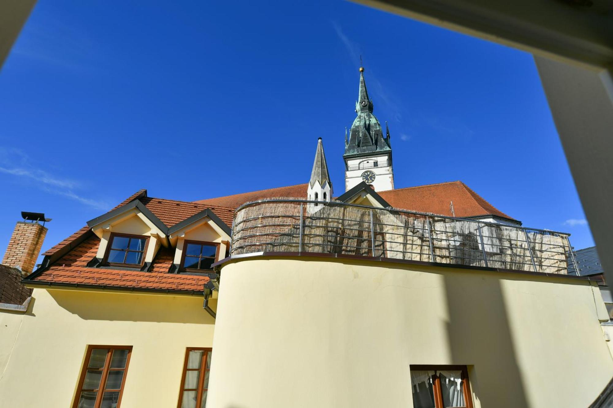 Apartmany Na Namesti 85 Йндрихув Храдец Стая снимка